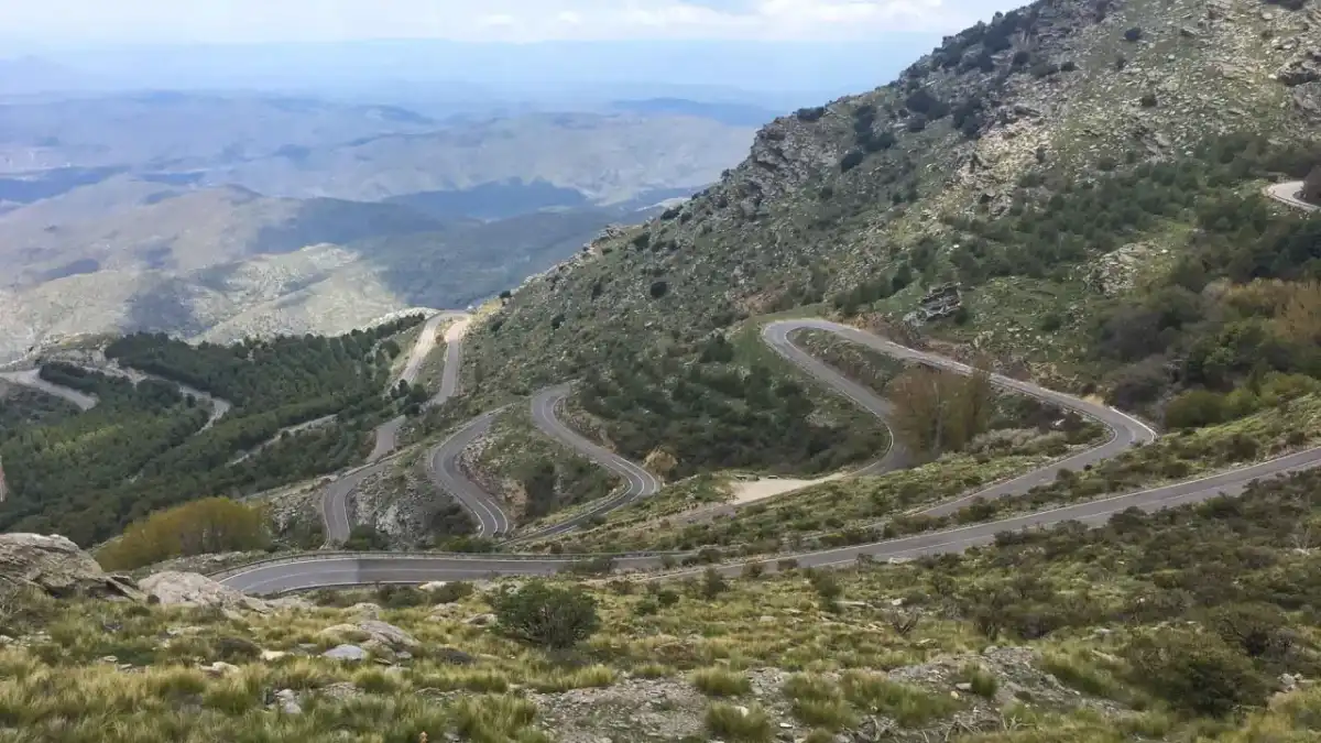 Alto de Velefique en bicicleta - ruta, desnivel y consejos
