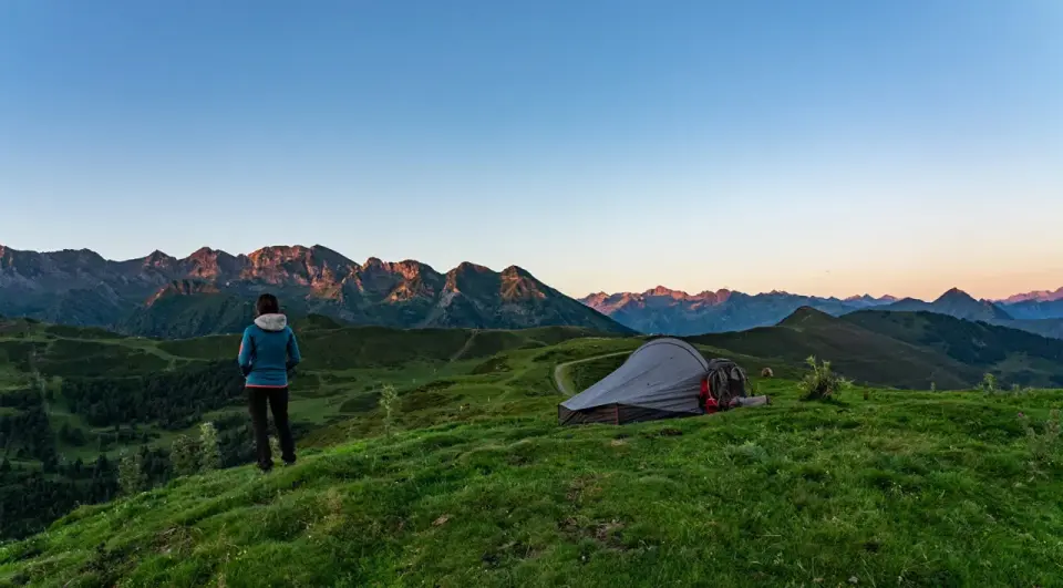 Acampada libre en Francia - claves para hacer vivac legalmente